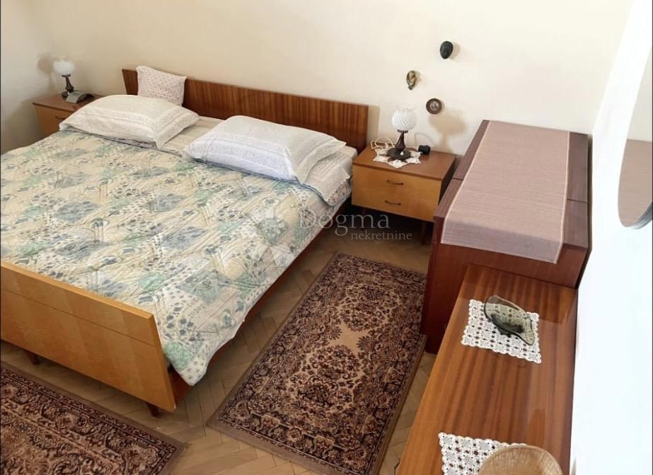 Stanovanje Baldekin, Šibenik, 96m2