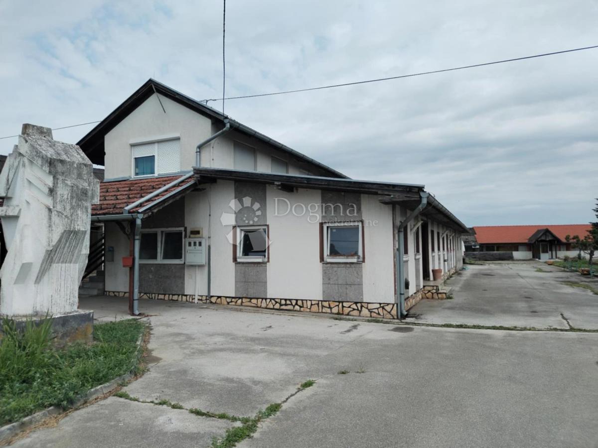 Hiša Budančevica, Kloštar Podravski, 1.026m2