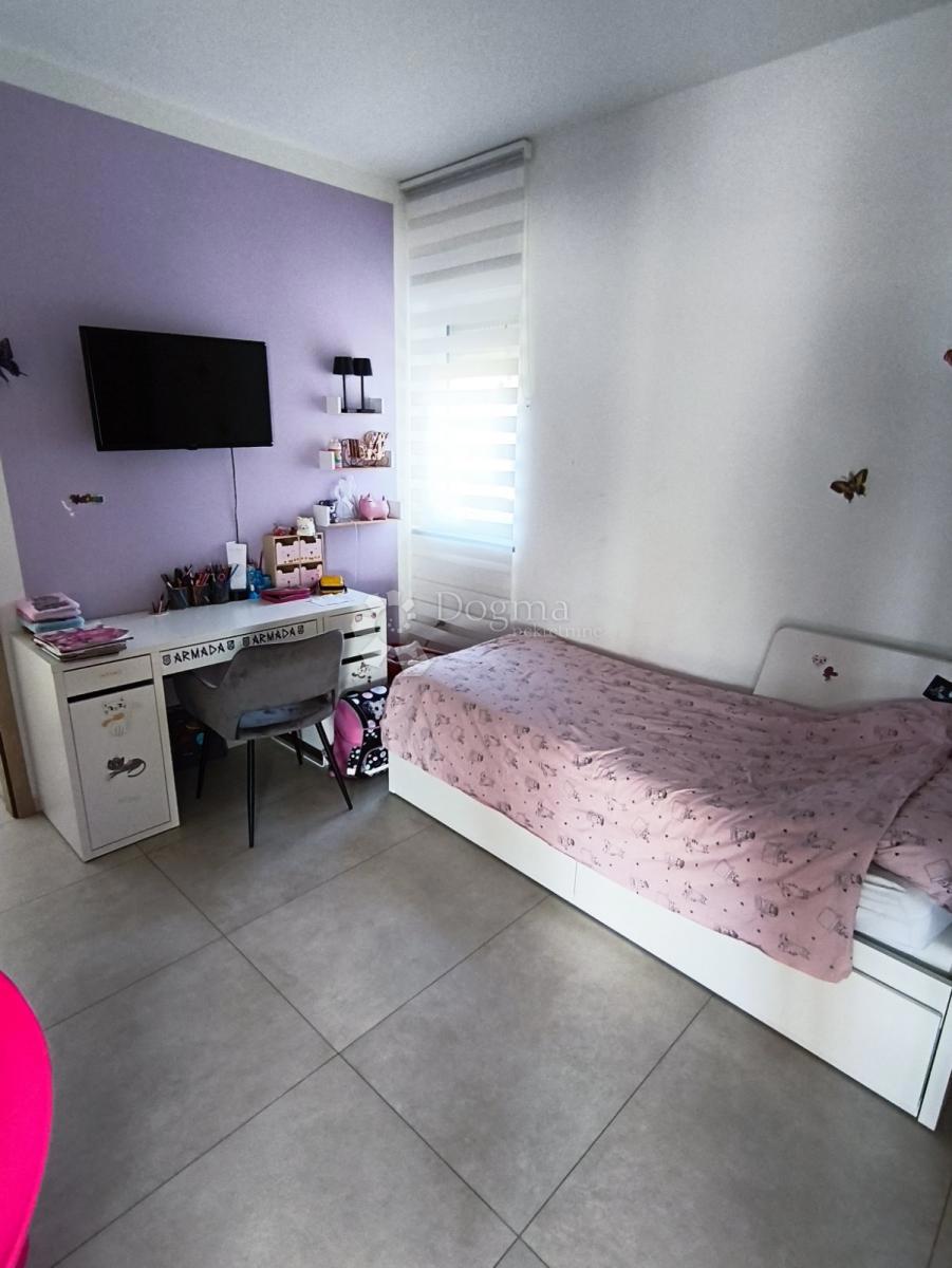 Stanovanje Zamet, Rijeka, 67m2
