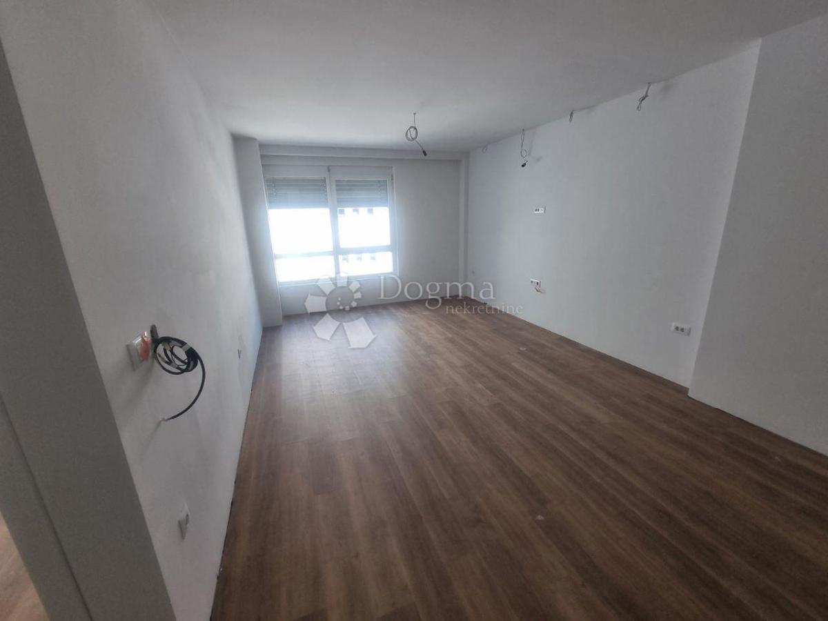 Stanovanje Monte Zaro, Pula, 78m2