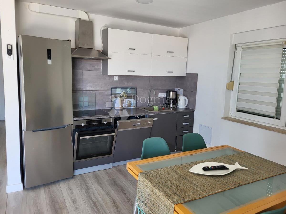 Apartma Crikvenica, 93,98m2