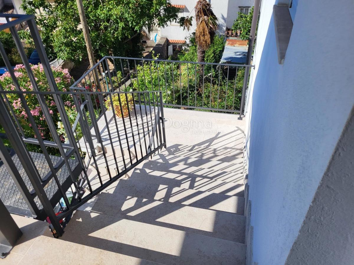 Apartma Crikvenica, 93,98m2