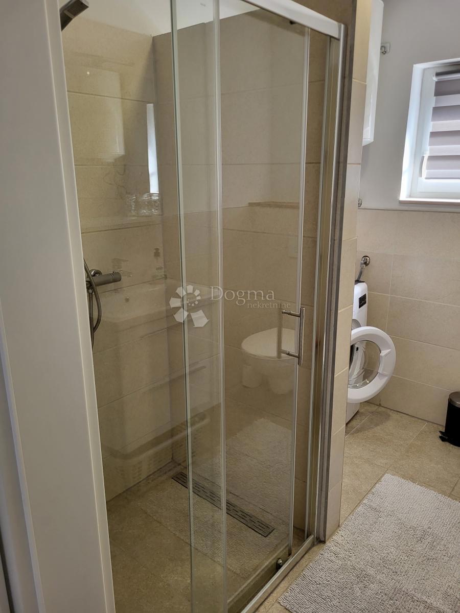 Apartma Crikvenica, 93,98m2