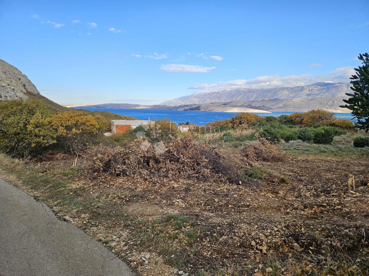 Gradbeno zemljišče Pag - pogled na morje, 250 m do plaže