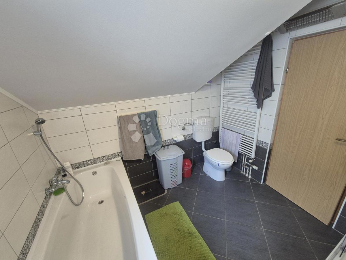 Hiša Pavlovec Zabočki, Zabok, 330m2