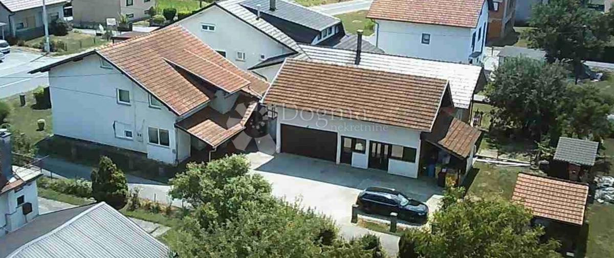 Hiša Pavlovec Zabočki, Zabok, 330m2
