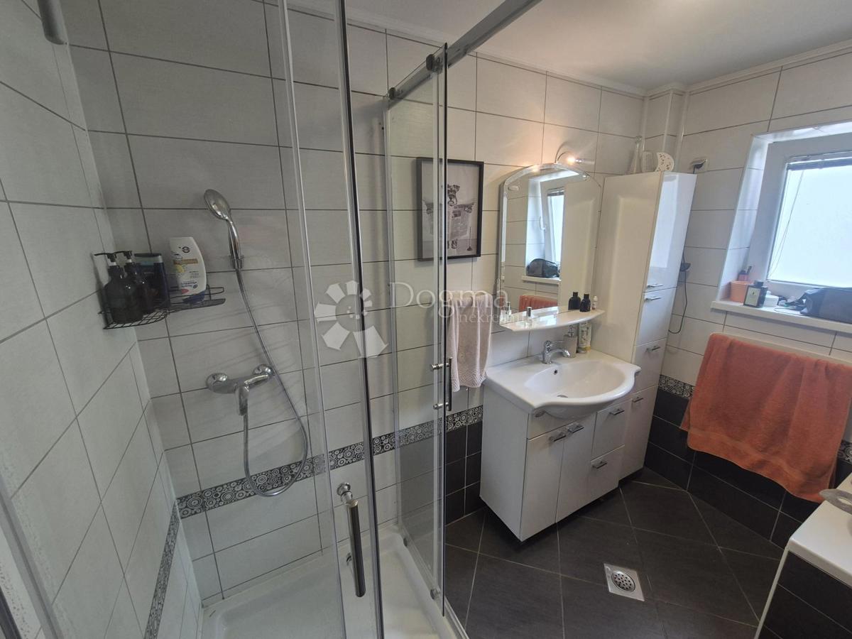 Hiša Pavlovec Zabočki, Zabok, 330m2