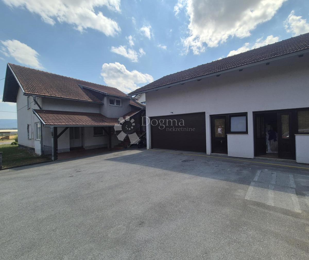Hiša Pavlovec Zabočki, Zabok, 330m2