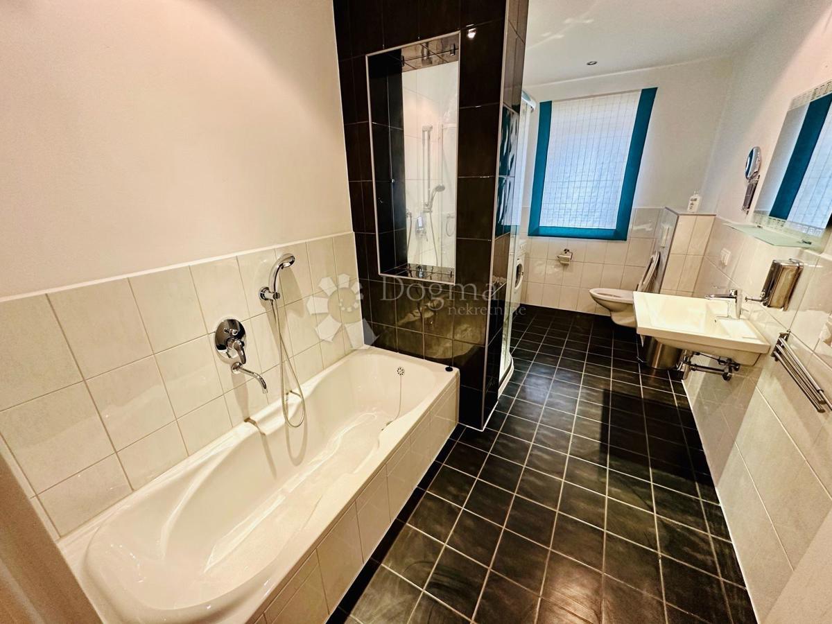 Stanovanje Rovinjsko Selo, Rovinj, 120m2