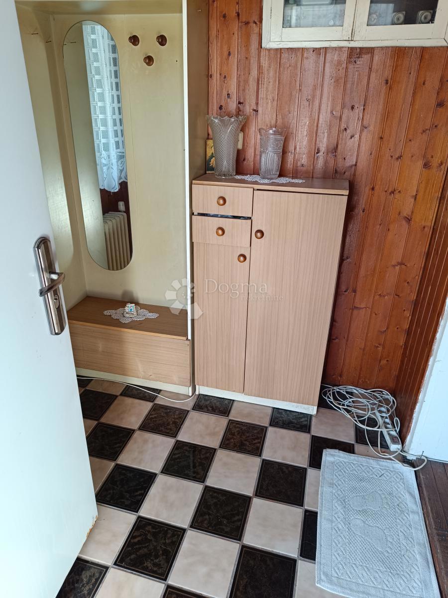Hiša Retfala, Osijek, 477m2