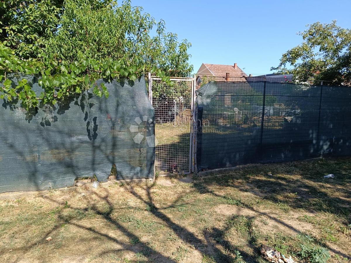 Hiša Retfala, Osijek, 477m2