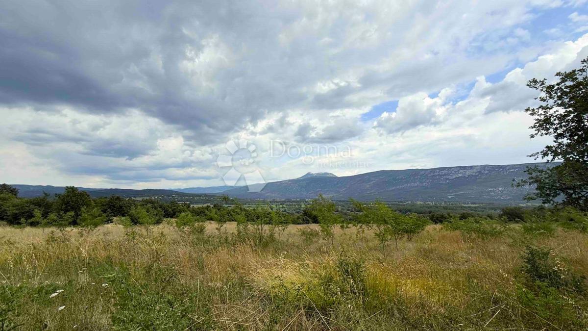 Zazidljivo zemljišče Labin, 22.261m2