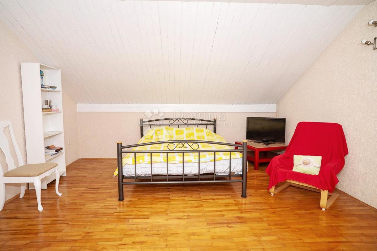 Hiša Kraljevec, Gornji Grad - Medveščak, 160m2