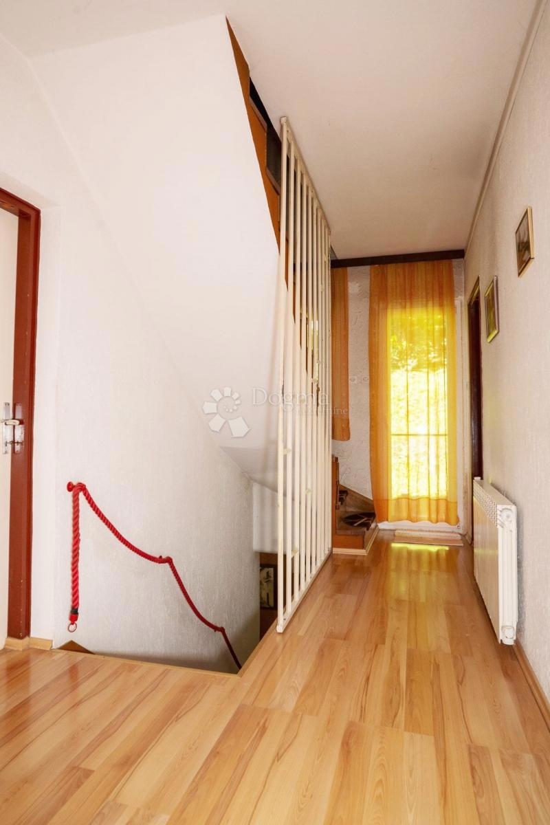Hiša Kraljevec, Gornji Grad - Medveščak, 160m2