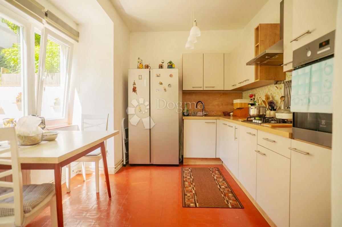 Hiša Kraljevec, Gornji Grad - Medveščak, 160m2