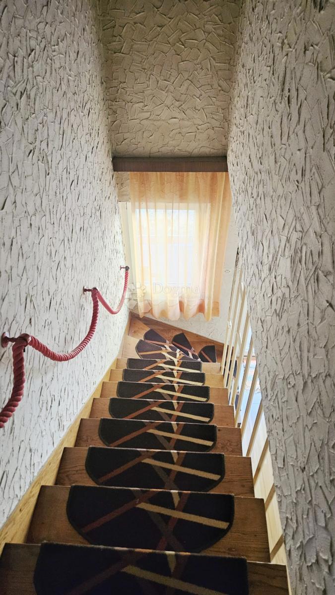 Hiša Kraljevec, Gornji Grad - Medveščak, 160m2