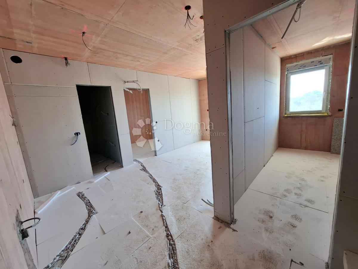 Stanovanje Tar, Tar-Vabriga, 70m2