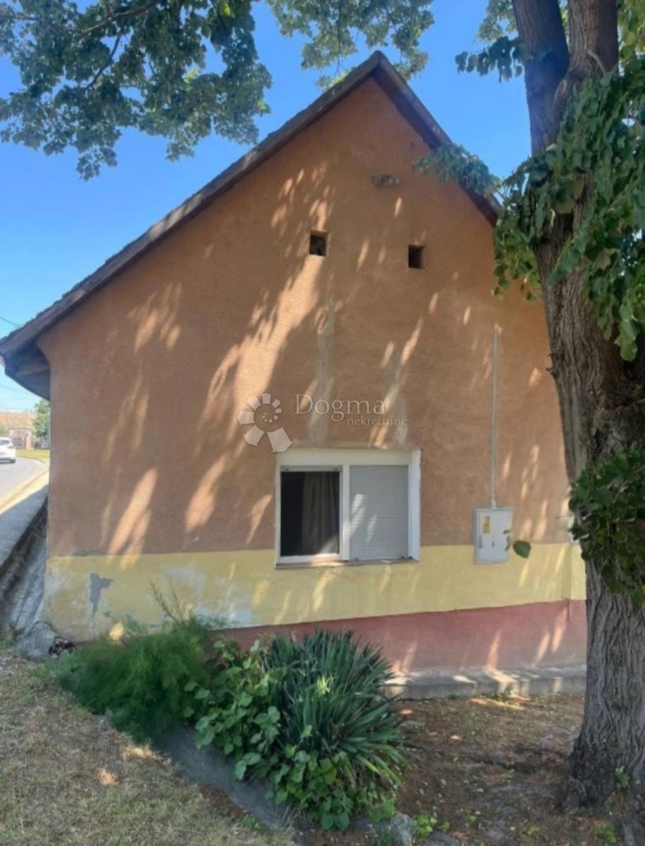 Hiša Kneževi Vinogradi, 508m2