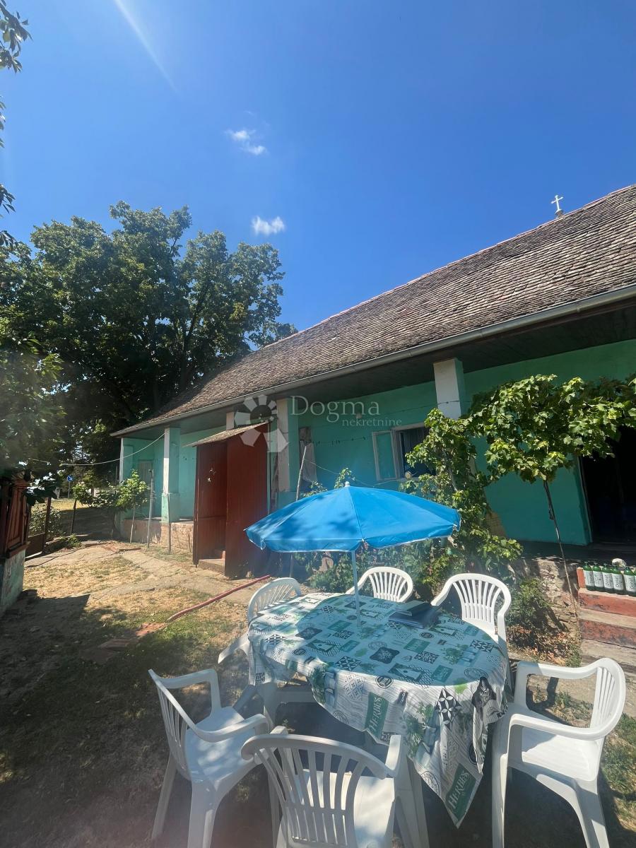 Hiša Kneževi Vinogradi, 508m2