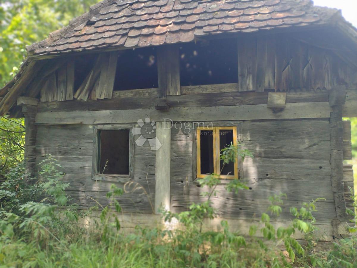 Hiša Gornja Čemernica, Gvozd, 160m2