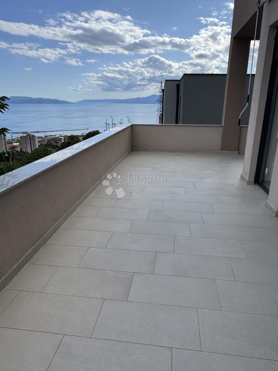 Hiša Drenova, Rijeka, 292m2