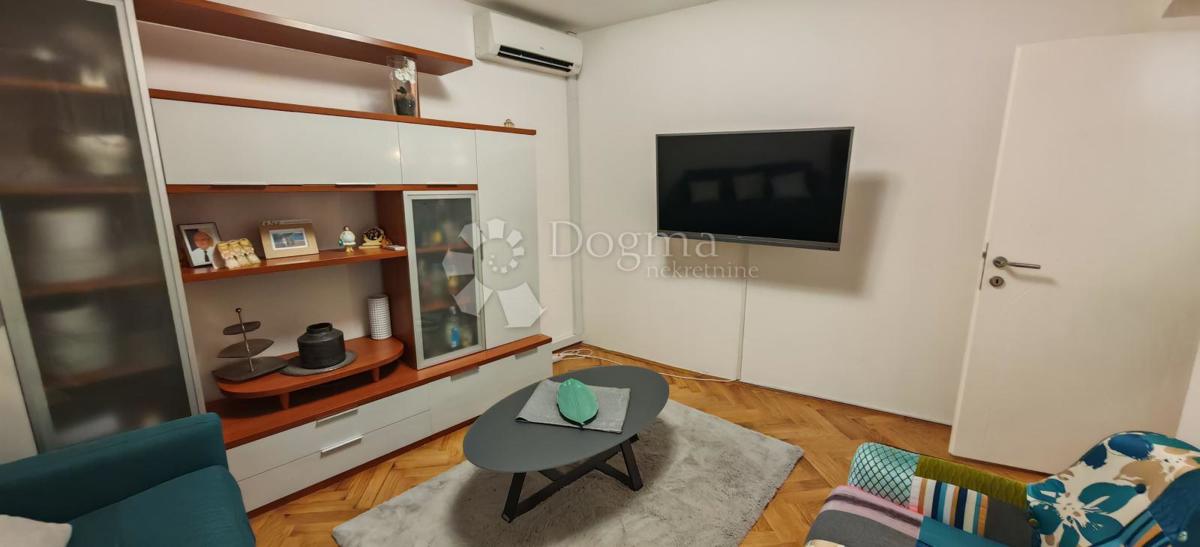 Stanovanje Poluotok, Zadar, 60m2