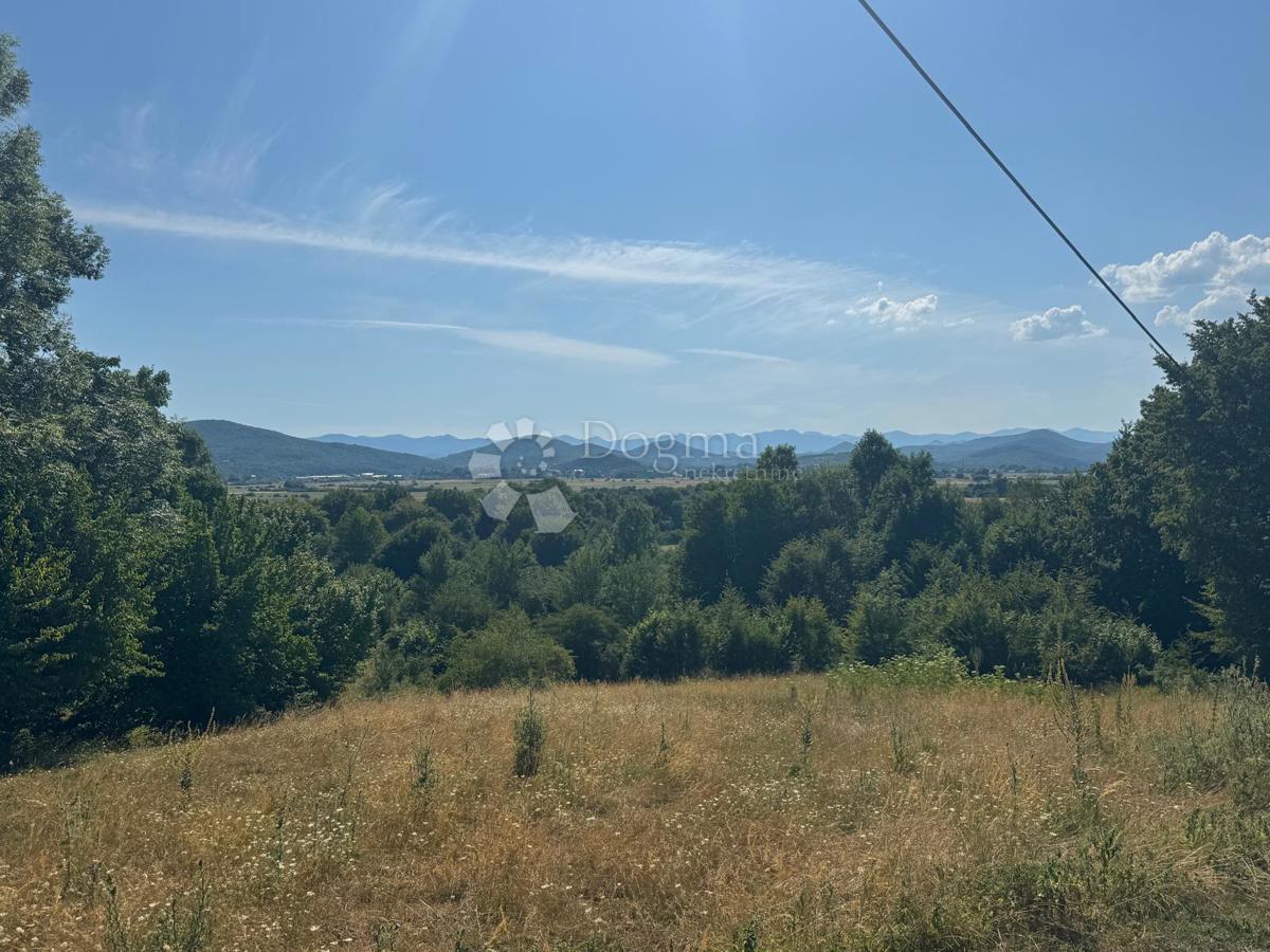 Hiša Konjsko Brdo, Perušić, 90m2