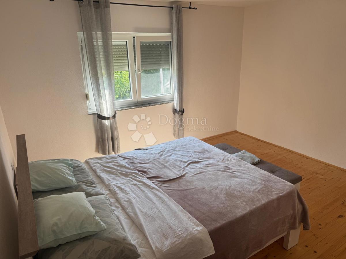 Hiša Konjsko Brdo, Perušić, 90m2