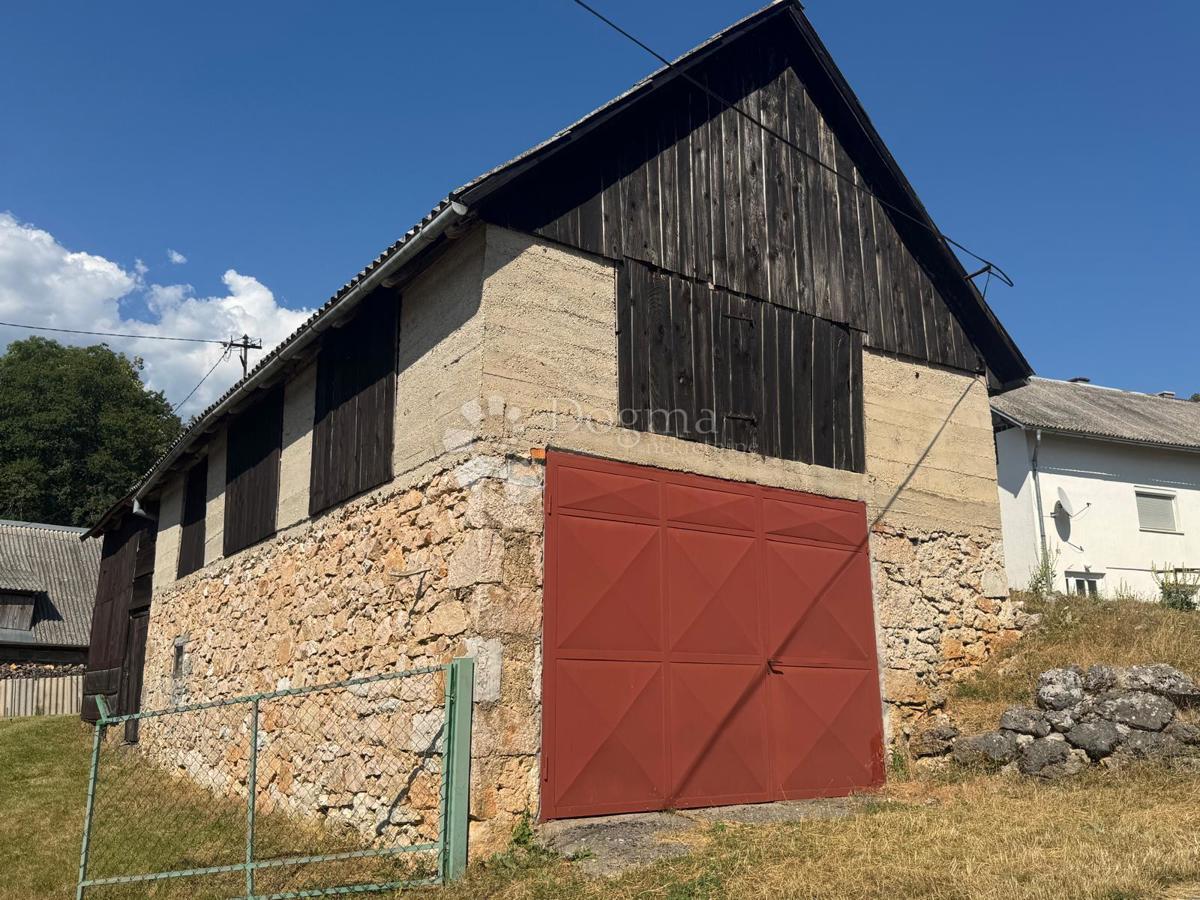 Hiša Konjsko Brdo, Perušić, 90m2