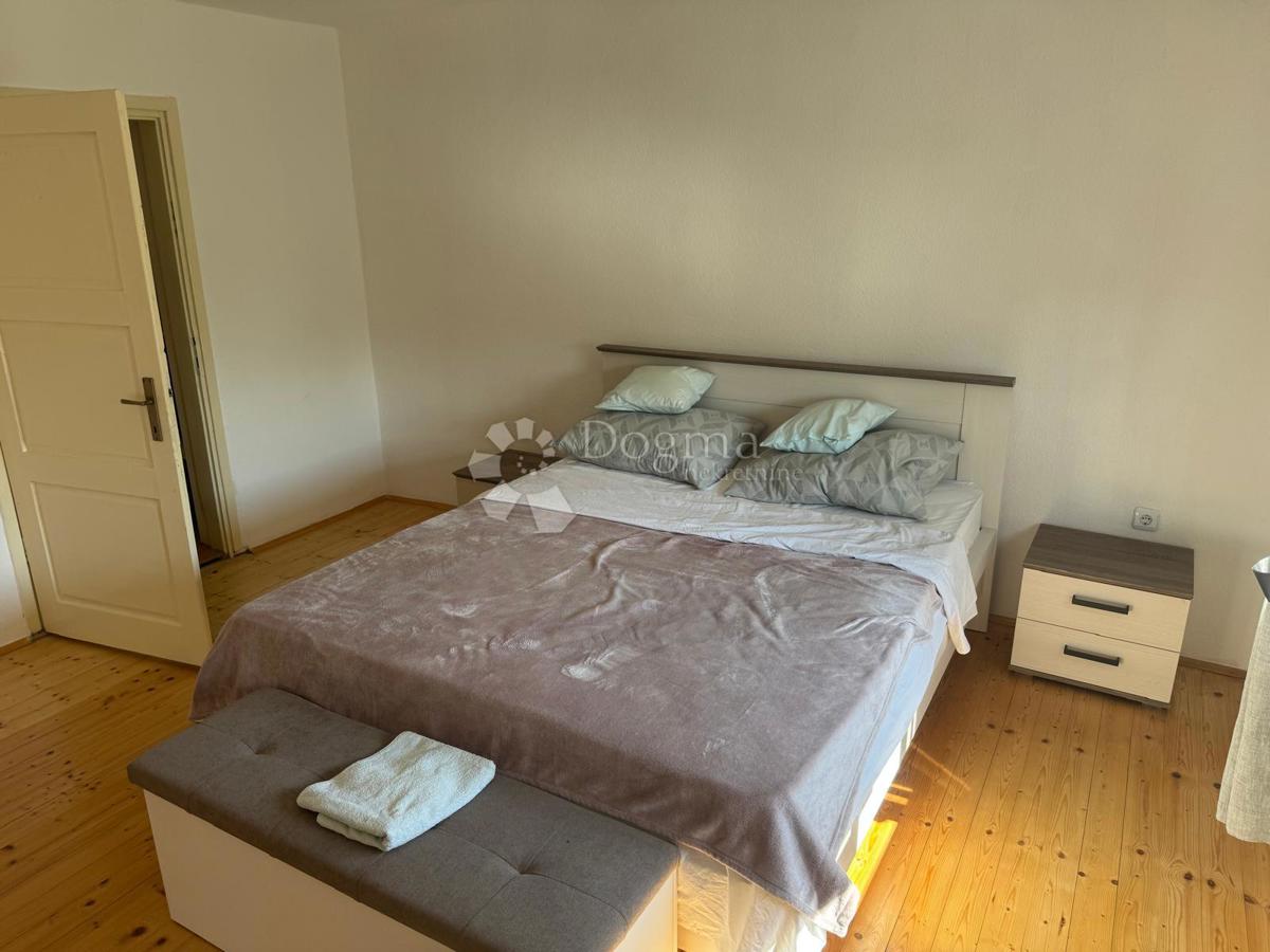 Hiša Konjsko Brdo, Perušić, 90m2
