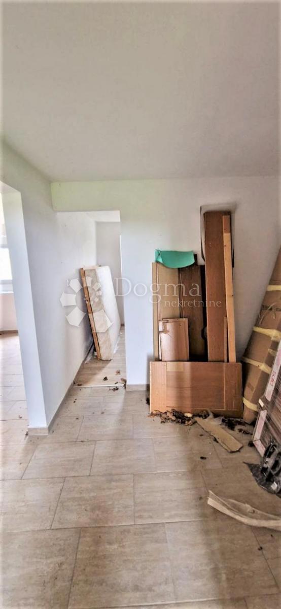 Stanovanje Labin, 35m2
