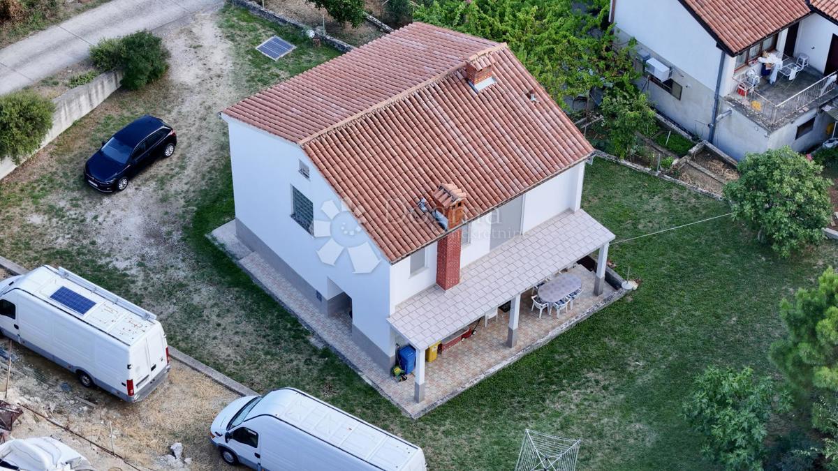 Hiša Labin, 150m2