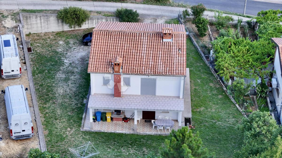 Hiša Labin, 150m2
