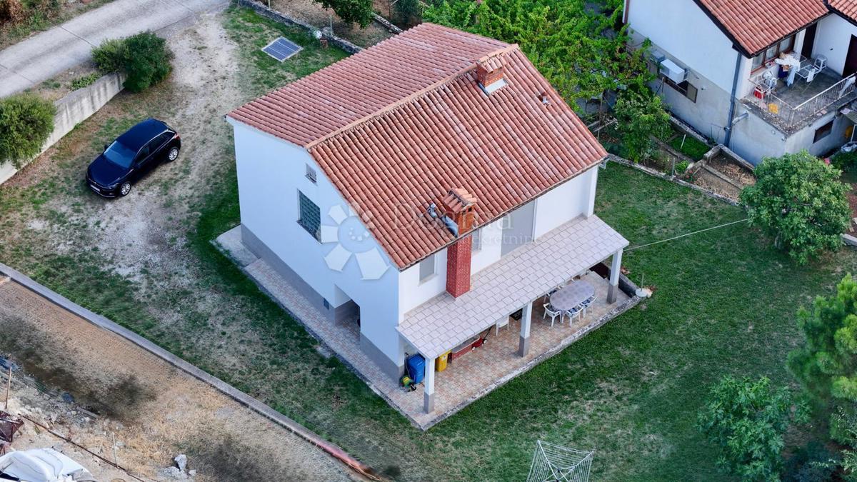 Hiša Labin, 150m2