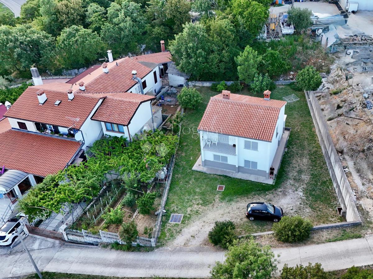 Hiša Labin, 150m2