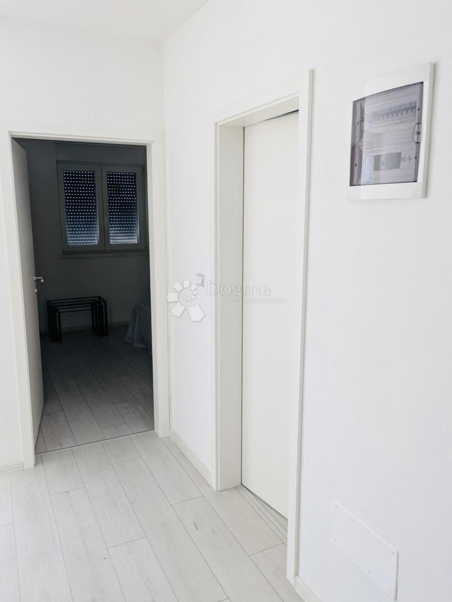 Stanovanje Šijana, Pula, 53m2