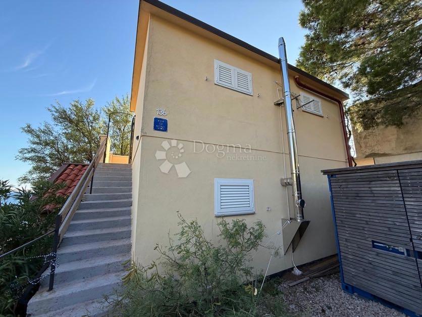 Hiša Barić Draga, Karlobag, 140m2