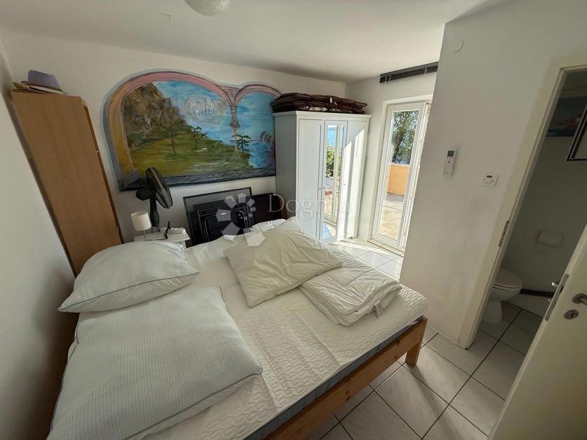 Hiša Barić Draga, Karlobag, 140m2