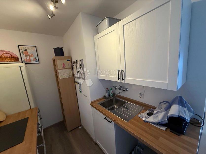 Hiša Barić Draga, Karlobag, 140m2