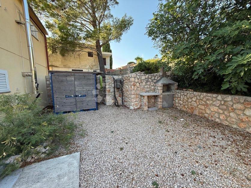 Hiša Barić Draga, Karlobag, 140m2