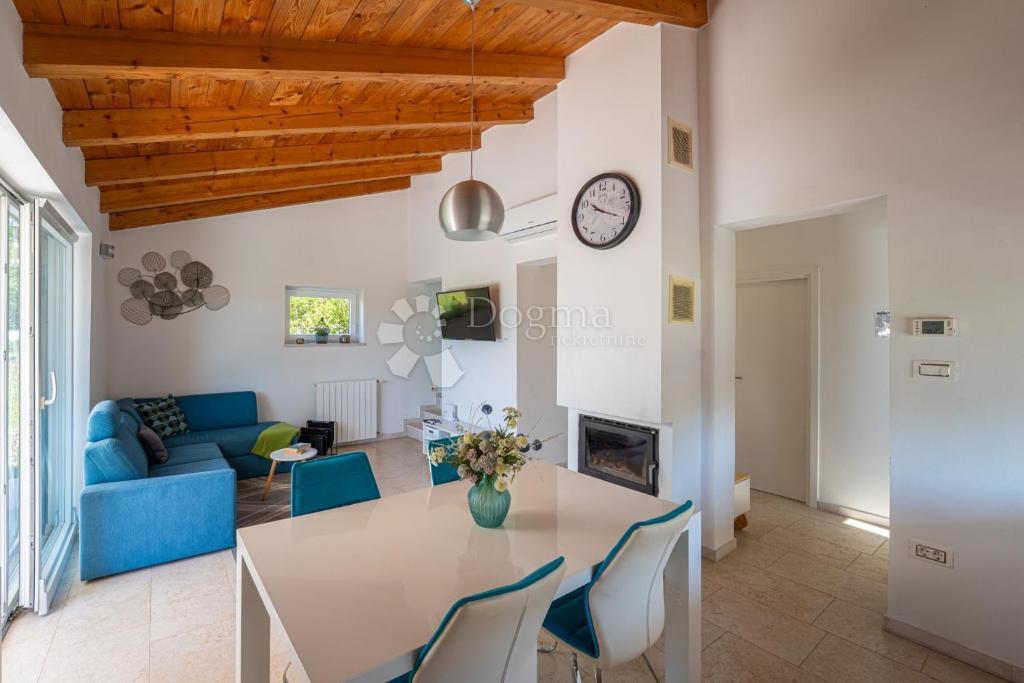 Hiša Sveti Petar u Šumi, Sveti Petar U Šumi, 85m2