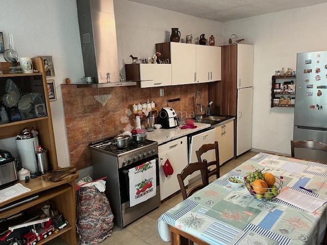 Hiša Šmrika, Kraljevica, 270m2