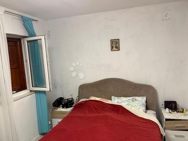 Hiša Šmrika, Kraljevica, 270m2
