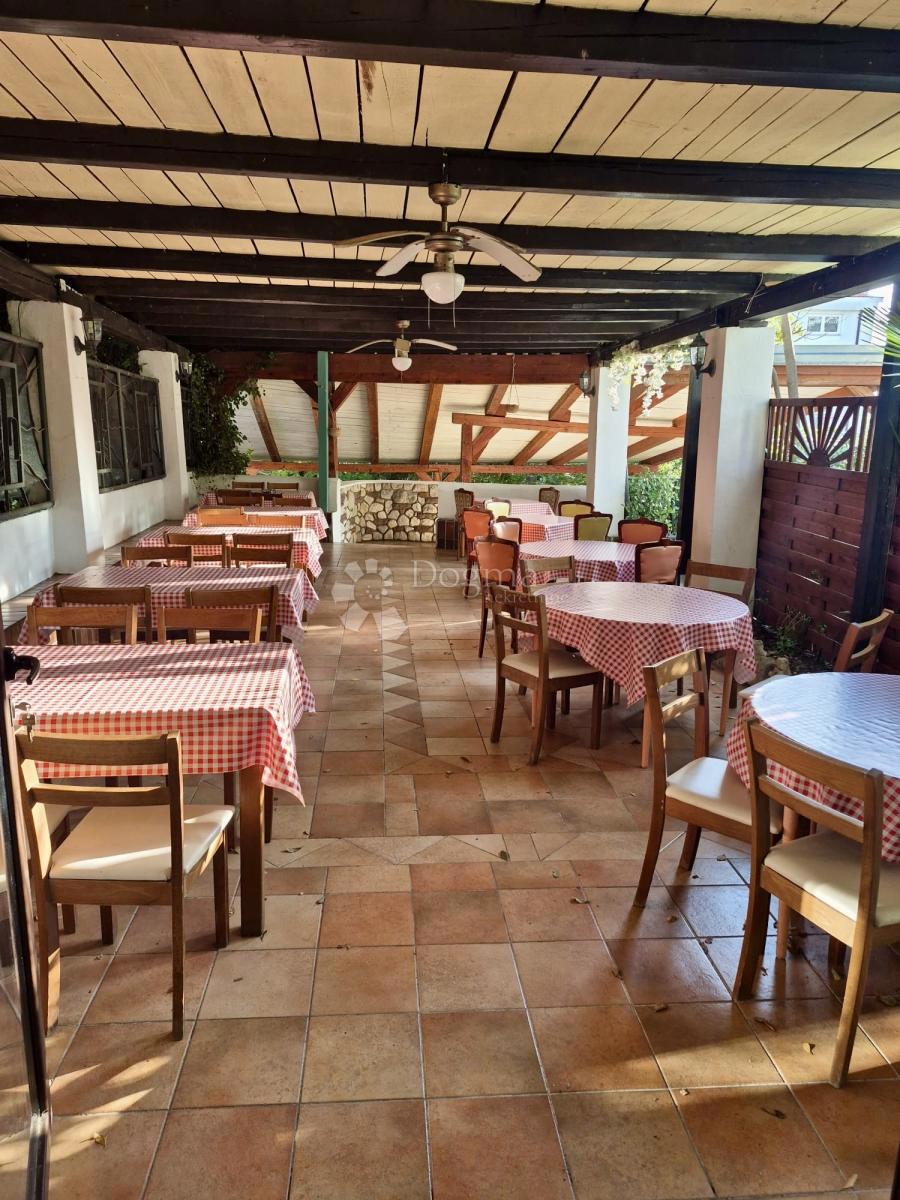 Hiša Crikvenica, 450m2