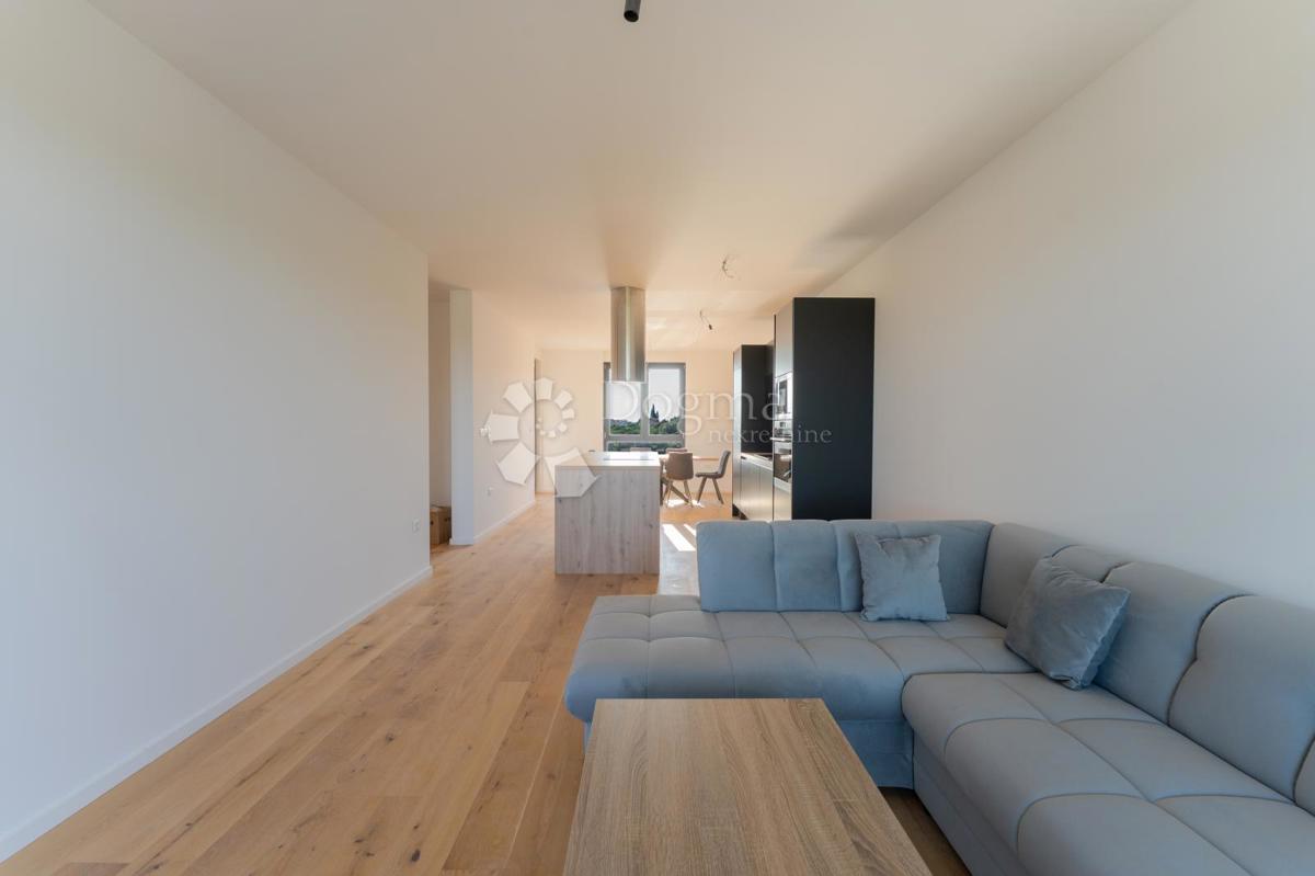 Stanovanje Valdebek, Pula, 120m2