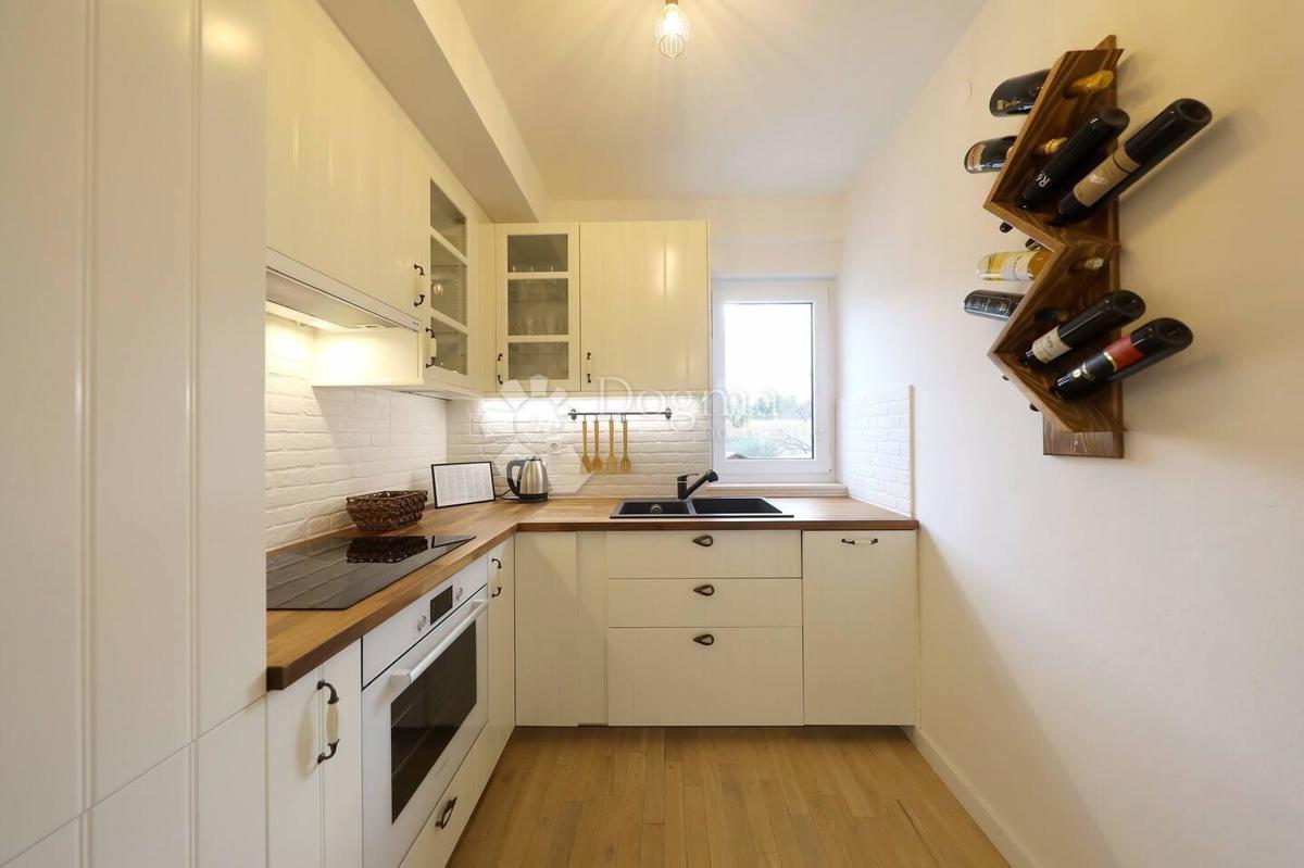 Sanjski penthouse - strešna terasa in bazen
