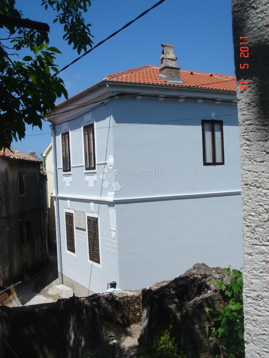 Hiša Omišalj, 286,68m2