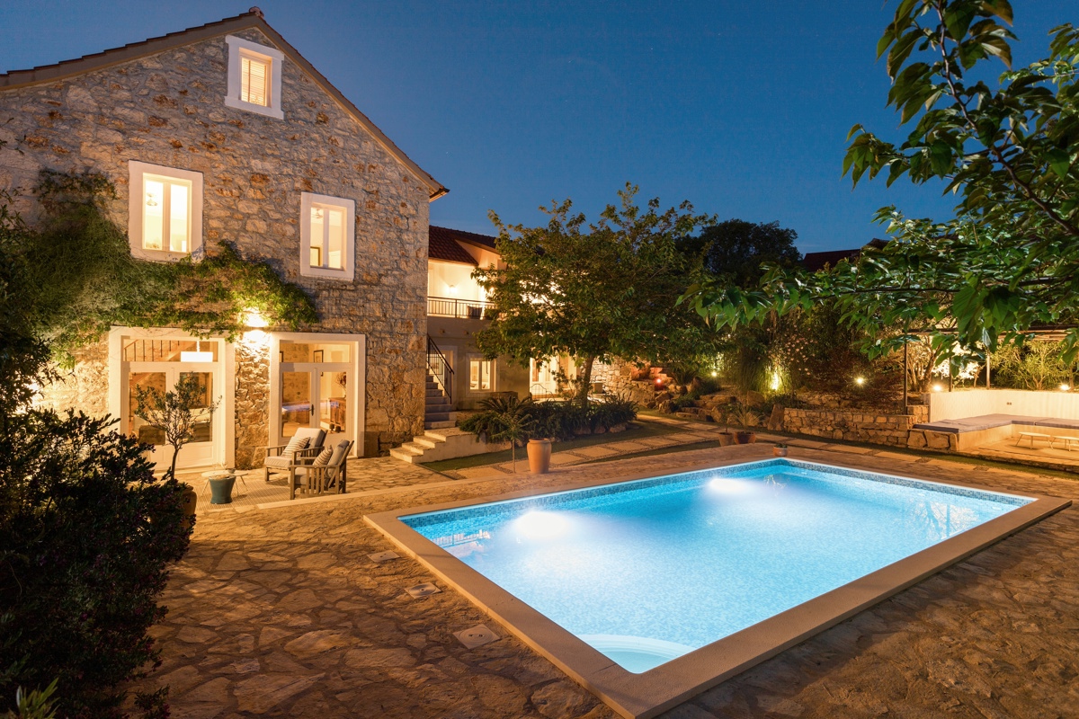 Hiša Hvar, 240m2