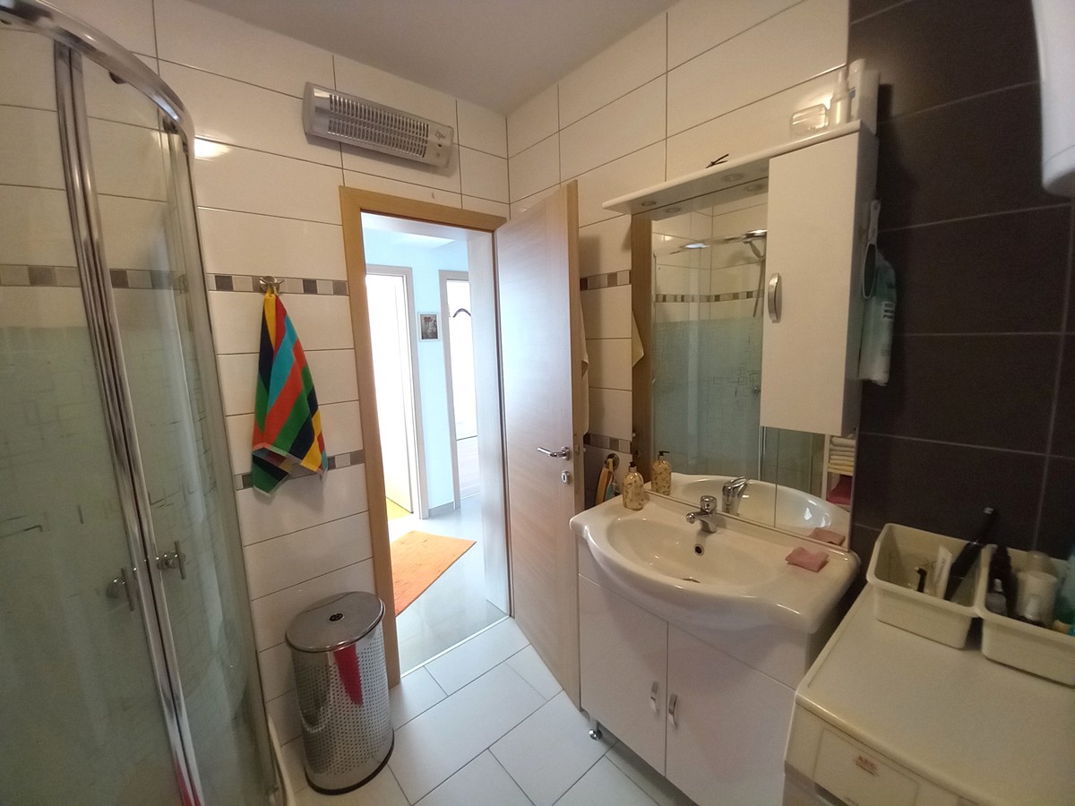 Selce, apartma z bazenom