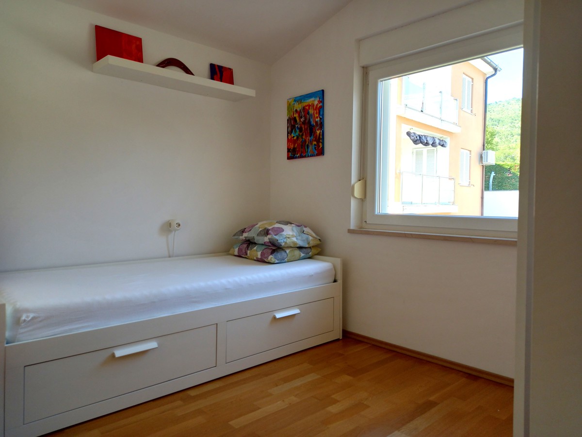 Selce, apartma z bazenom